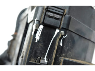 Pojistková skříňka 8262033130 Toyota RAV 4 (XA50) 2019