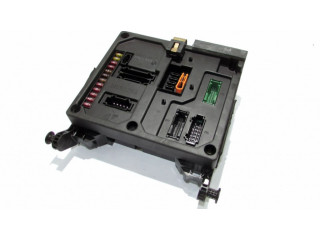 Блок предохранителей 7M0962258J Ford Galaxy