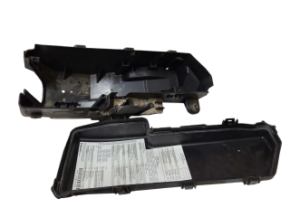 Блок предохранителей  9494210   Volvo XC90    