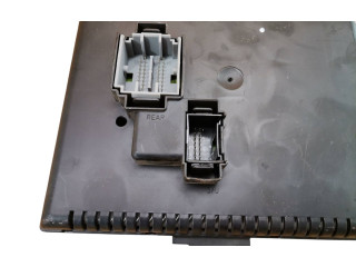 Блок предохранителей 30728512, 28017881   Volvo XC90    