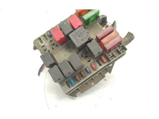 Блок предохранителей 51742419, 212043   Alfa Romeo GT    