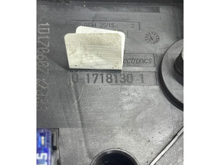 Блок предохранителей 017181301 Audi A3 S3 A3 Sportback 8P