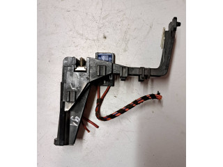 Блок предохранителей  8E0937503   Audi A6 S6 C6 4F    