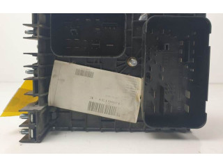 Блок предохранителей 1K0937800D, 1K0937814 Volkswagen Caddy