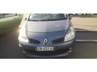 Ручка стеклоочистителей 8201590631   Renault Clio III