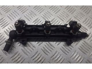 Vstřikovací lišta 03E133320A   Seat Ibiza IV (6J,6P)     