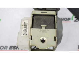 Задний ремень безопасности