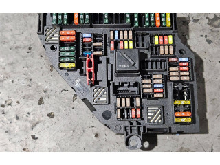 Pojistková skříňka 9252813 BMW 5 F10 F11 2011