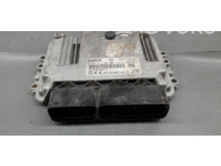 Блок управления двигателя 0281017806 Lancia Delta