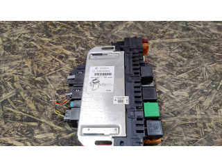 Блок предохранителей A2305450932, 2305400450   Mercedes-Benz SL AMG R230    