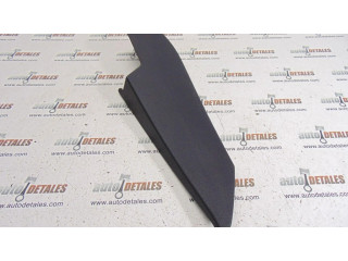 Другая деталь салона