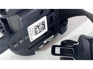 Задний ремень безопасности