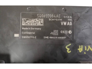 Блок комфорта 5Q0937084AE, BCMPQ37H Skoda Octavia Mk3 (5E)