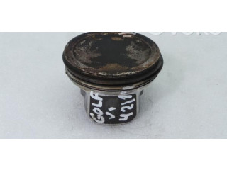 Поршень 15R1 Volkswagen Golf VI