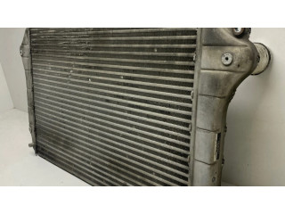 Интеркулер  JD1271002220, 0R010   Toyota Avensis T250 2.0