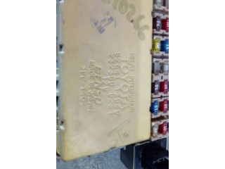 Pojistková skříňka Řídící jednotka BSM 8264113040 Toyota Corolla E120 E130 2003