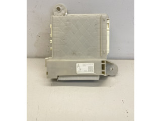 Pojistková skříňka 8267030340B Lexus GS 250 350 300H 450H 2014