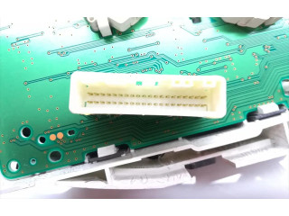 Панель приборов 6404465 Nissan Note (E11)