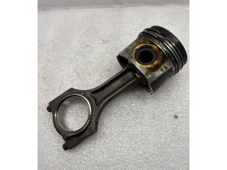  Поршень с шатуном  11248508023, 11258584899  BMW 5 G30 G31  