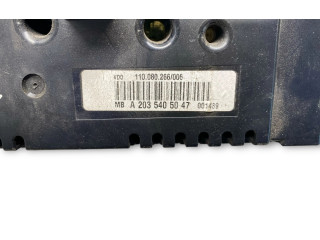 Přístrojová deska Mercedes-Benz C W203 2003 A2035405047, 2035405047