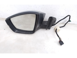 Зеркало электрическое        Skoda Karoq  2017 -  года   