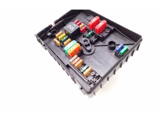   Pojistková skříňka 1K0937125C, 7M0951253A   Volkswagen Tiguan 2009