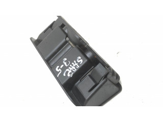 Петля замка багажника