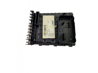 Блок предохранителей 2K0937808A, 01718130   Volkswagen Caddy    