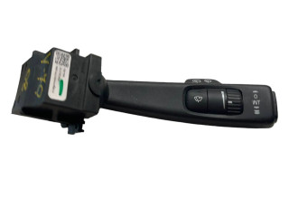 Ручка стеклоочистителей 31275360 Volvo V70