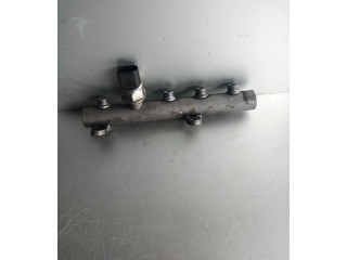 Vstřikovací lišta 059130089AB Audi A8 S8 D3 4E