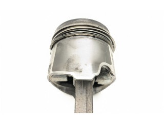 Píst G8T716   Renault Espace III    G8T716 