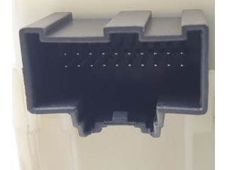 Блок предохранителей 6G9T14A073CK Ford S-MAX