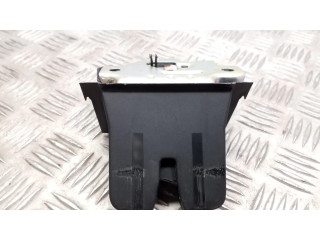 Замок багажника 3V0827505C    Skoda Superb B8 (3V) 2015-2024 года