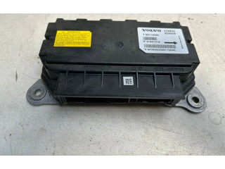 Блок управления надувных подушек 31681216, 80112040   Volvo XC60