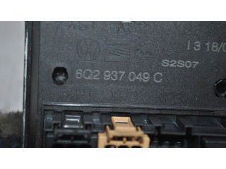 Комфортный модуль 6Q2937049C Skoda Fabia Mk1 (6Y)