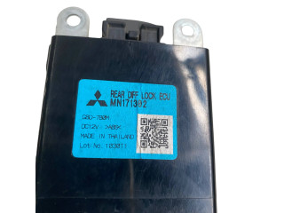 Блок управления MN171302, 1030T1 Mitsubishi L200