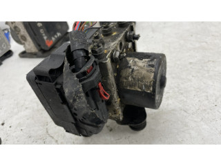 Блок АБС 1K0614117AJ, 1K0907379AQ Skoda Octavia Mk3 (5E) 2013-2019 года