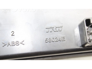 Блок управления климат-контролем P055111011AD Jeep Grand Cherokee (WK)