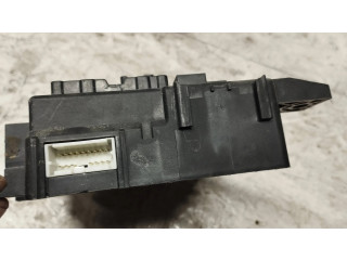 Блок предохранителей 8637A319, 519087A18   Mitsubishi Outlander    