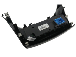 Блок управления климат-контролем 96722471XU   Peugeot 2008 I