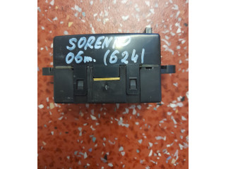 Дисплей    945003EI60   KIA Sorento