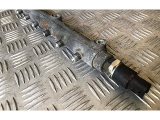 Топливная рампа 8658252, 001669 Volvo XC90