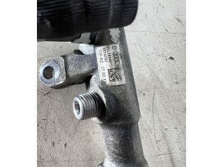 Топливная рампа 057130764AB   Skoda Superb B6 (3T)   для двигателя CFGB, CBBB