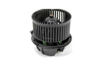 Вентилятор печки 272106020R Dacia Duster