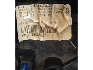 Блок предохранителей 1K0937125A   Volkswagen Jetta V    