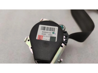 Задний ремень безопасности