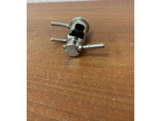 Vstřikovač A0004904100   Mercedes-Benz GLC X253 C253     