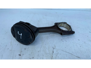 Поршень с шатуном Volvo V40 для бензинового двигателя 1.5