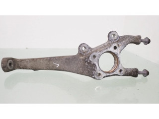 Передний поворотный кулак (ступица, цапфа)