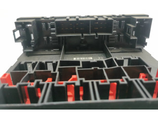 Pojistková skříňka 3C8937049D Volkswagen Tiguan 2008